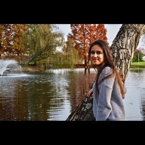 Meet your Posher, Syeda